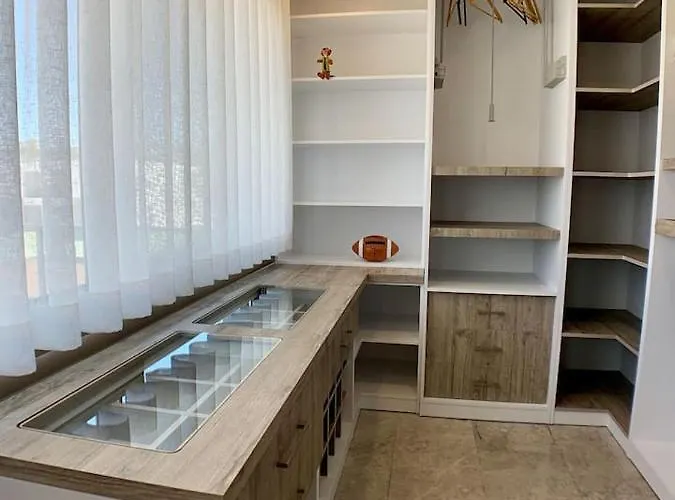 Ultra Luxury Private With Swimming Pool Motel